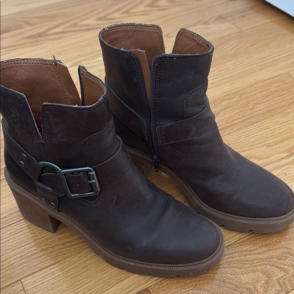 Women's Brown Leather Ankle Boots